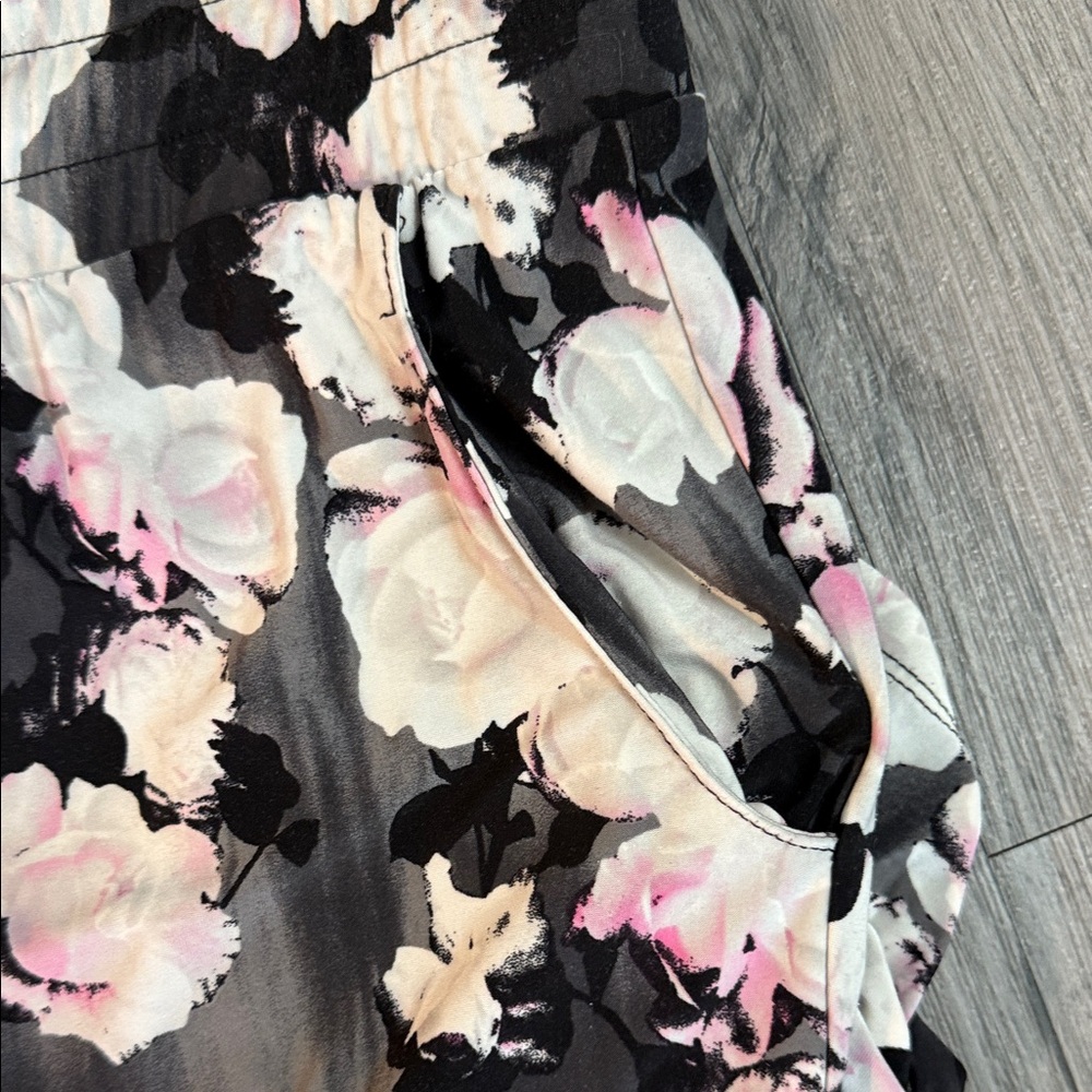 Floral Print leggings Pants EUC - Picture 5 of 7